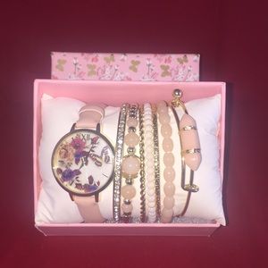Watch and bracelet set